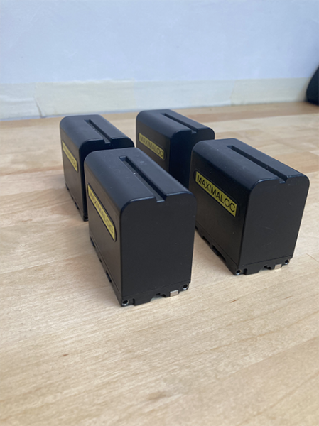 LOT DE 4 BATTERIE NP-F970 – Image 3