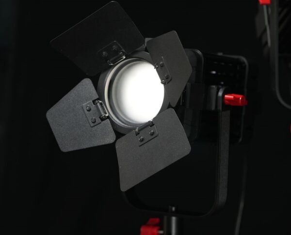 KIT 2x FRESNEL LED 100W BI-COLOR – Image 3