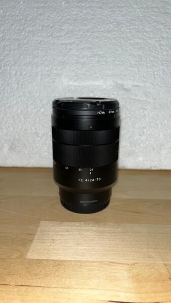 SONY ZEISS 24-70 F4 OSS E – Image 2